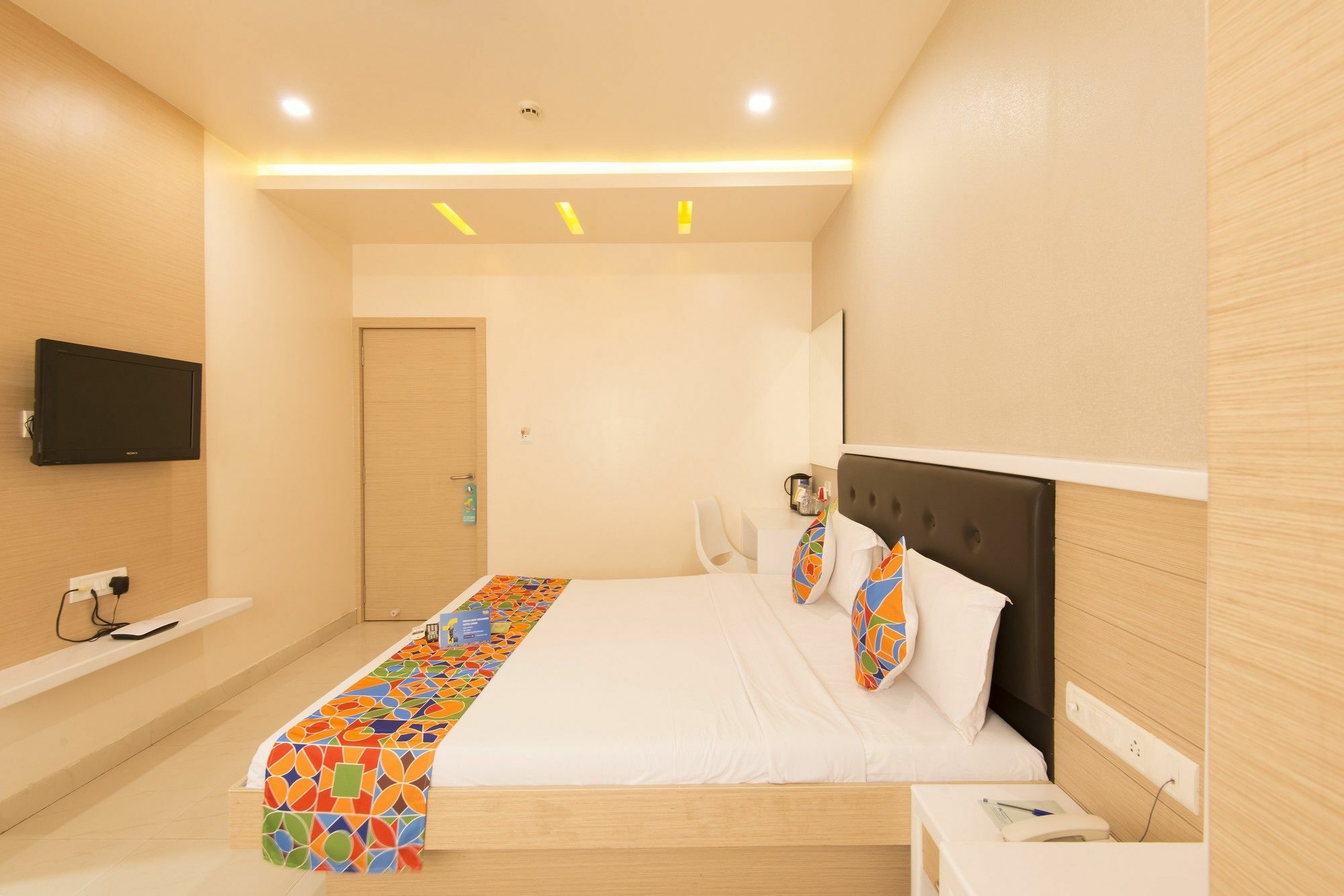 Fabhotel Prime Arunaachalaa Residency Chennai Extérieur photo