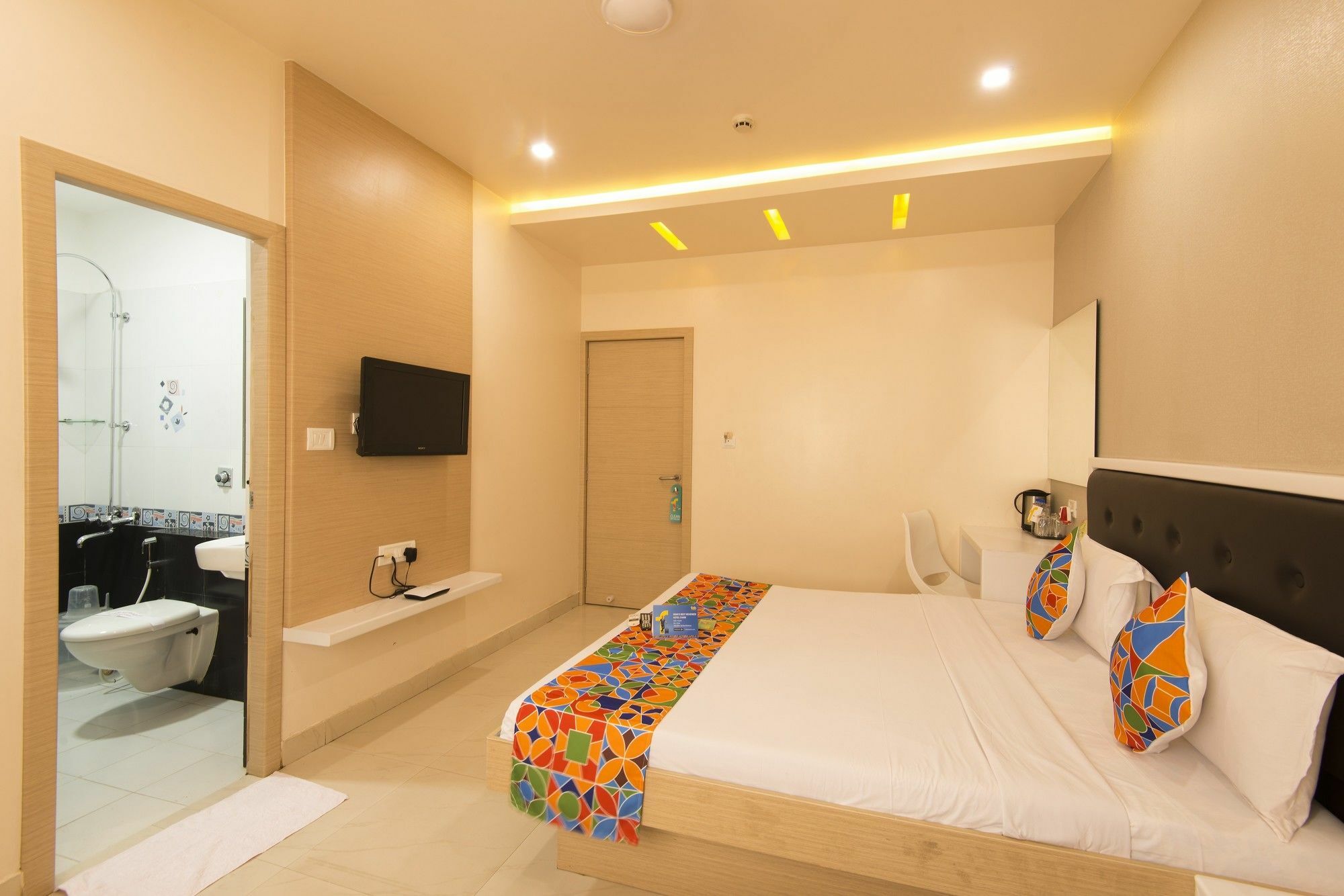 Fabhotel Prime Arunaachalaa Residency Chennai Extérieur photo